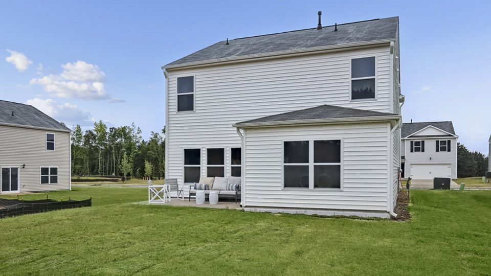 Darwin back exterior