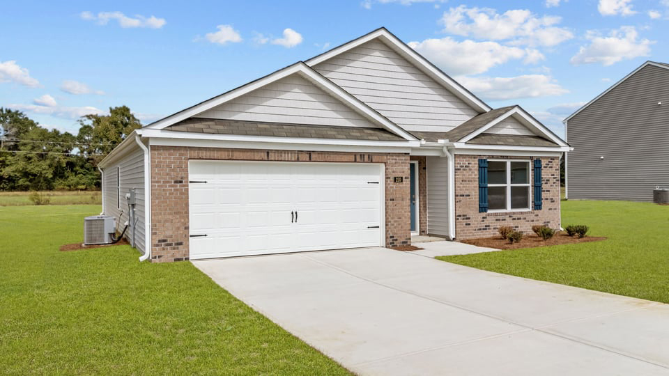 * Photos are not of actual home or interior features and are representative of floor plan only. *