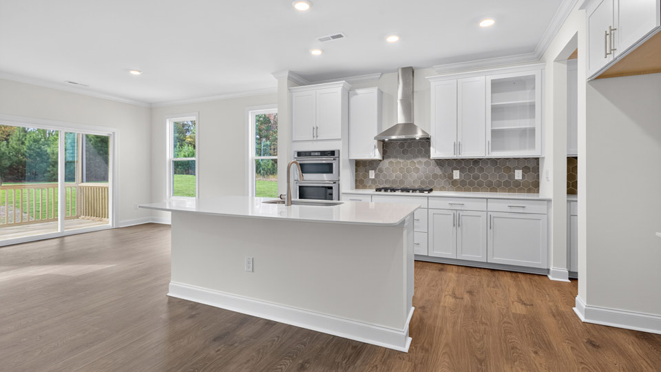 Kitchen with quartz counters
