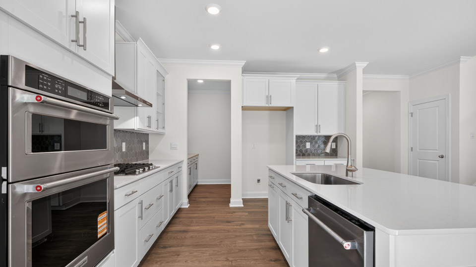 Kitchen with quartz counters