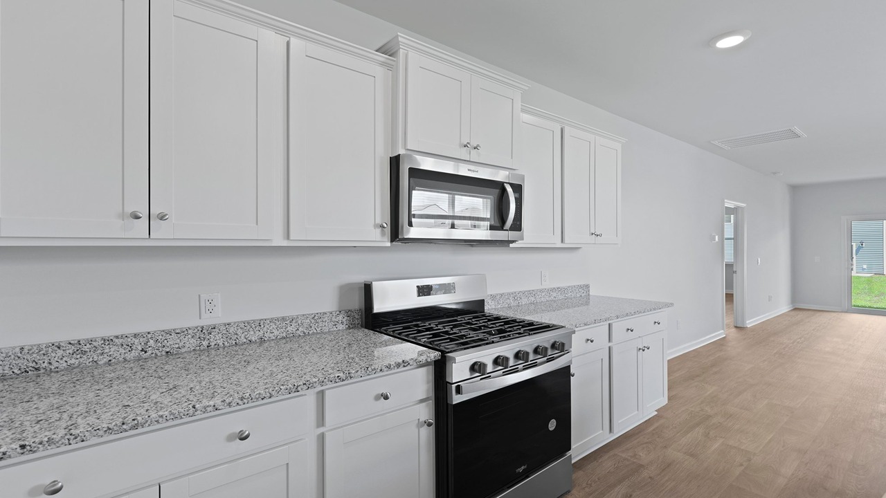 New home in Summerville South Carolina with stainless steel appliances
