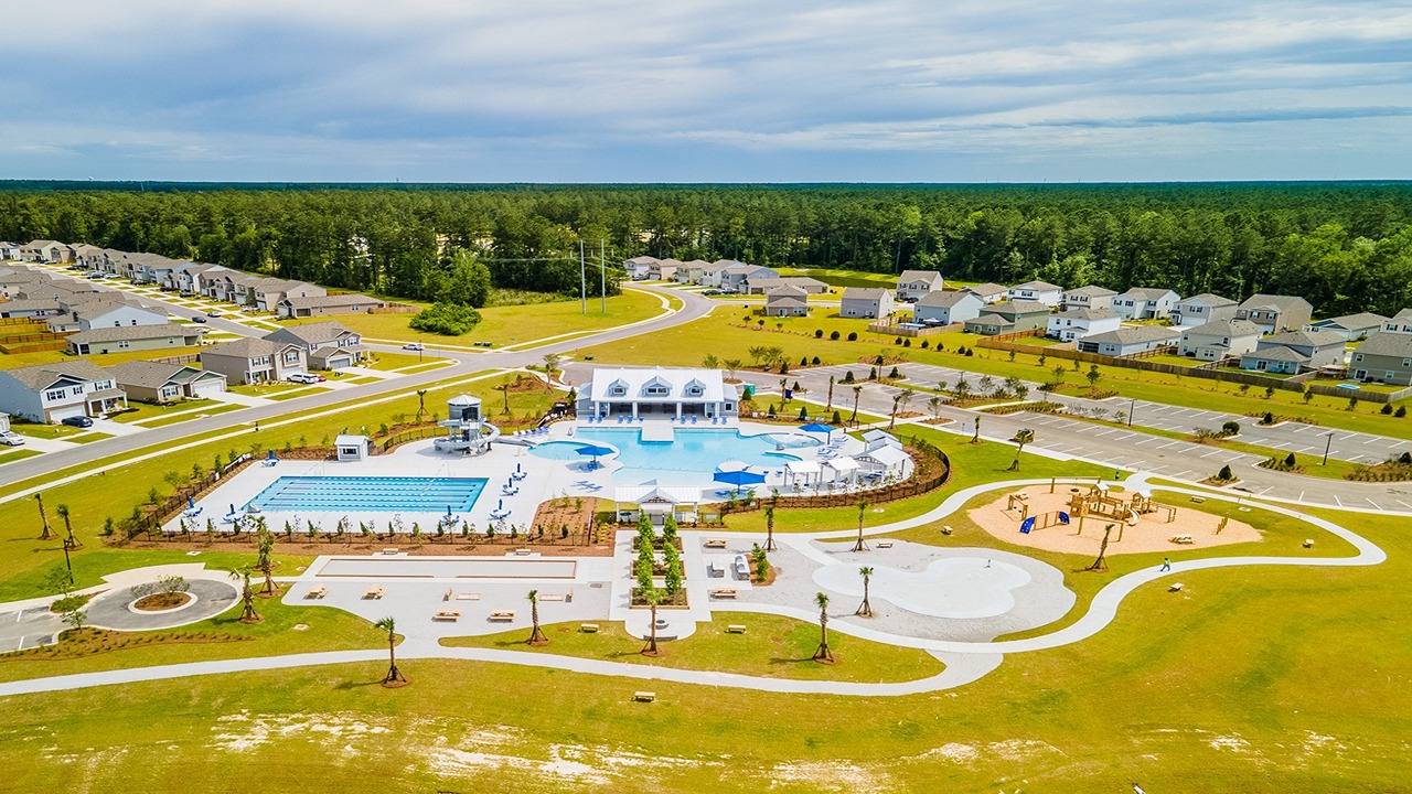 Neighborhood with amenities