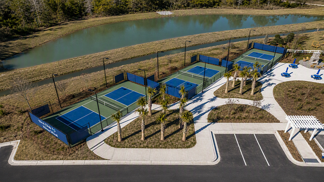 pickleball courts