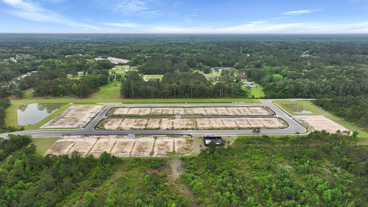 The Cove at Mallard Crossing new construction community by D.R. Horton located in Summerville, South Carolina.