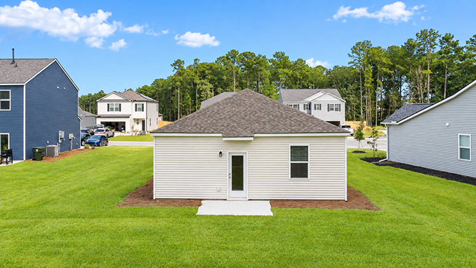 rear view of ranch home