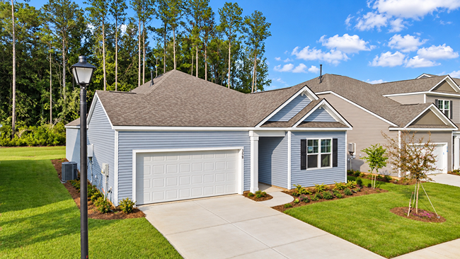 side view of ranch ranch home