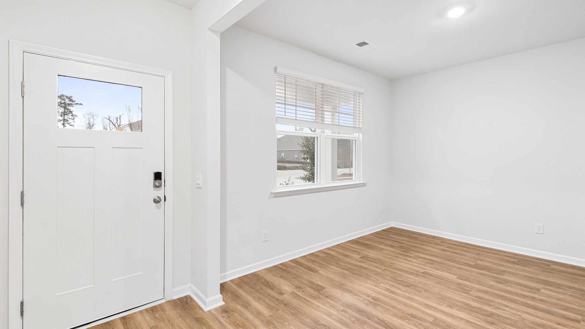 Home with private entry way