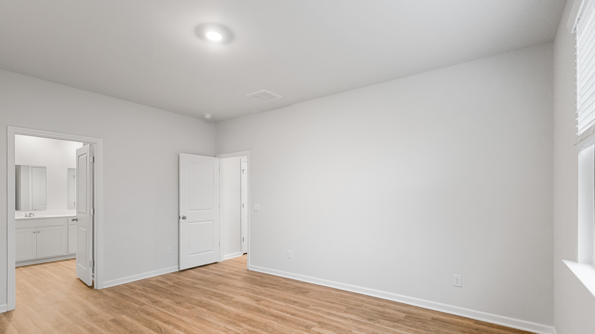 First floor primary bedrooms