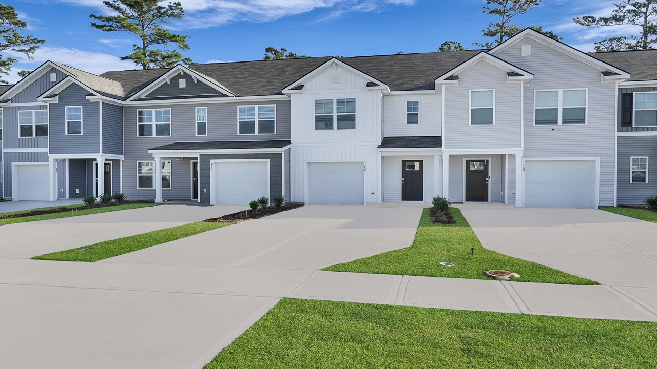 New townhomes in Cane Bay