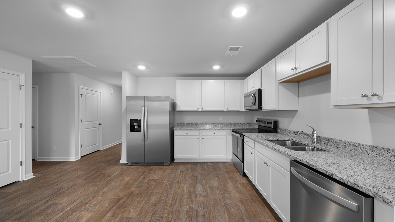Bright and spacious kitchen