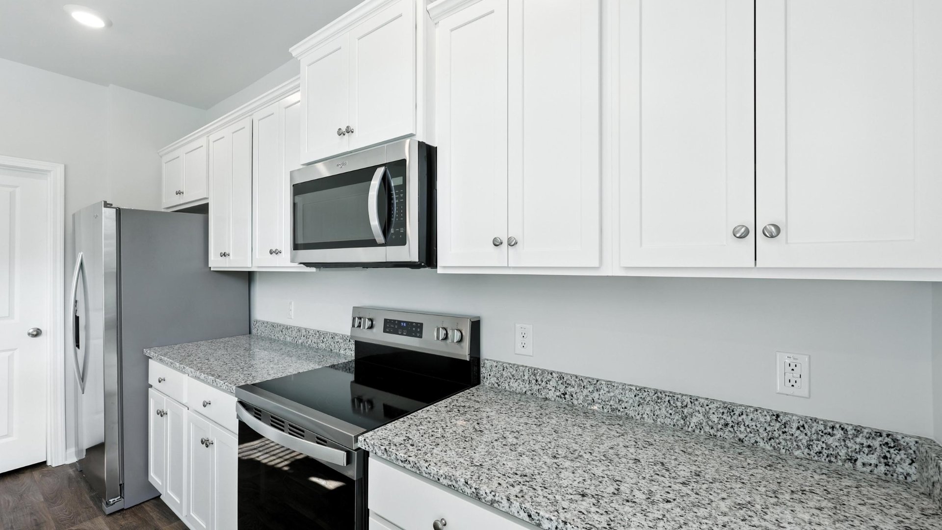 New two story home in Holly Hill, New home sin Holly Hill, New homes in Charleston South Carolina