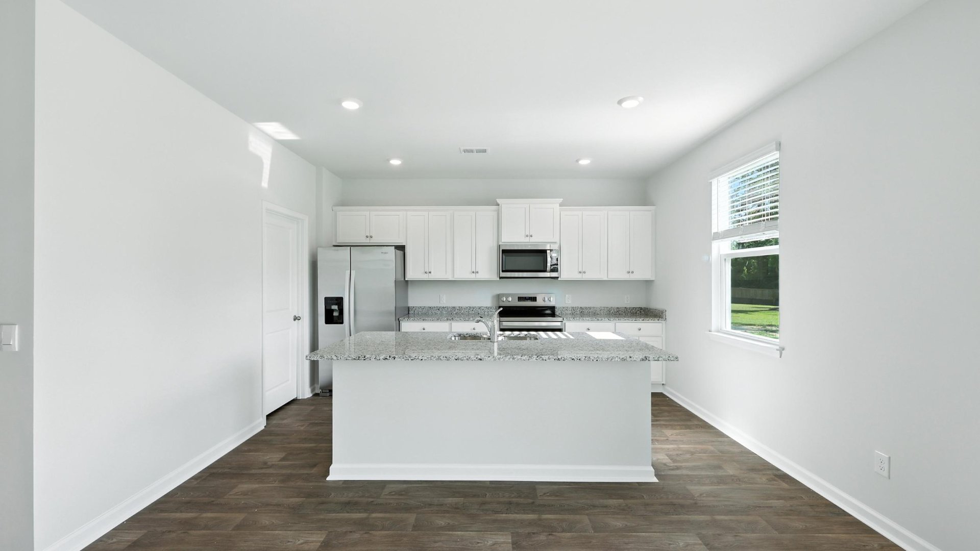 New two story home in Holly Hill, New home sin Holly Hill, New homes in Charleston South Carolina