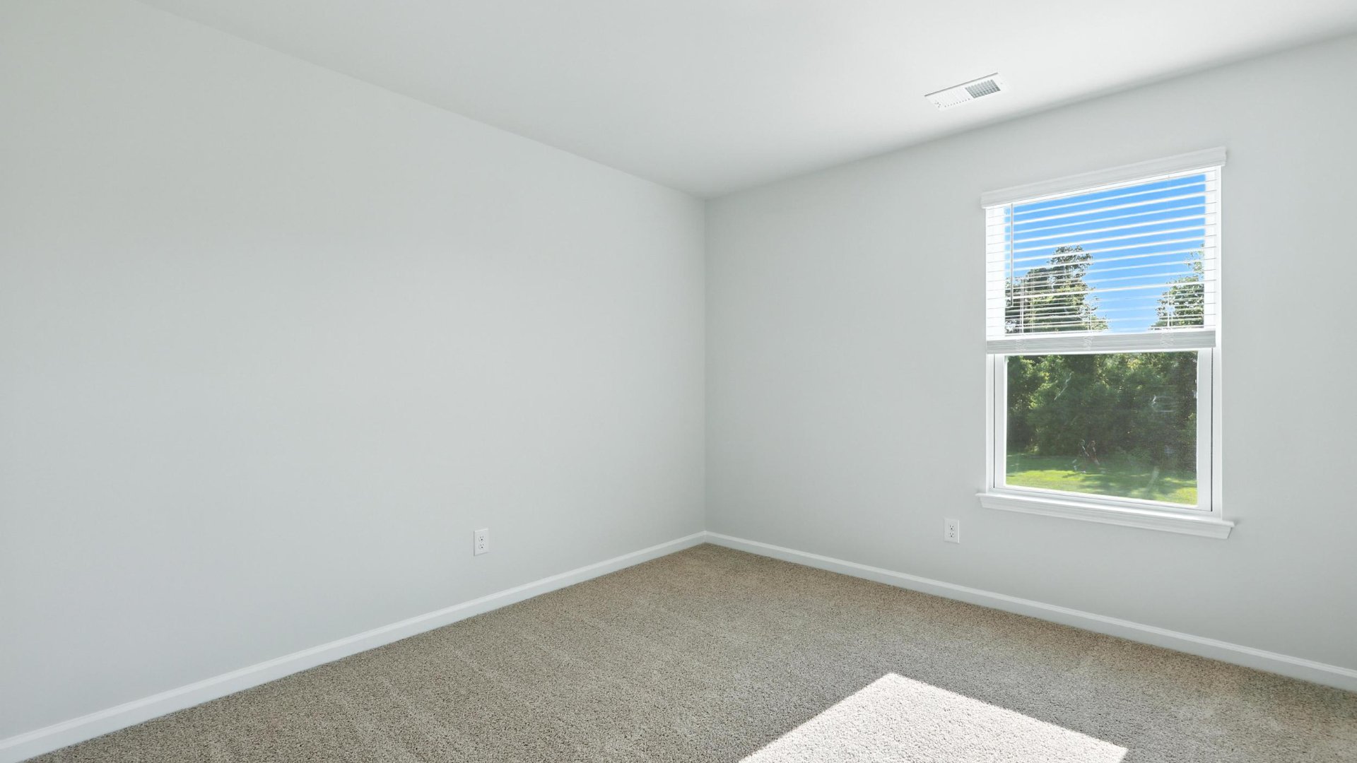 New two story home in Holly Hill, New home sin Holly Hill, New homes in Charleston South Carolina