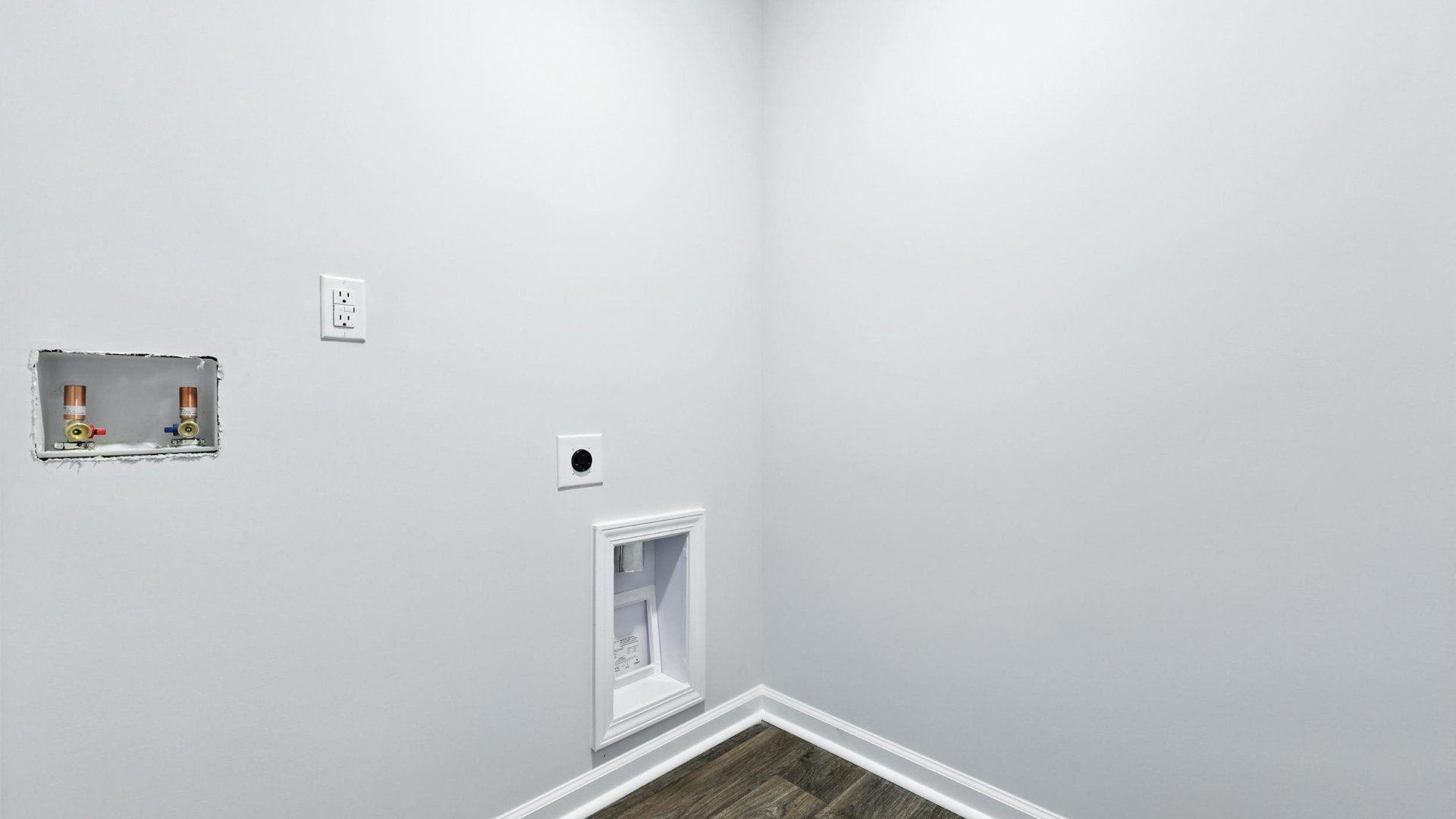 New two story homes in Holly Hill, Two story new construction home, New homes near Charleston