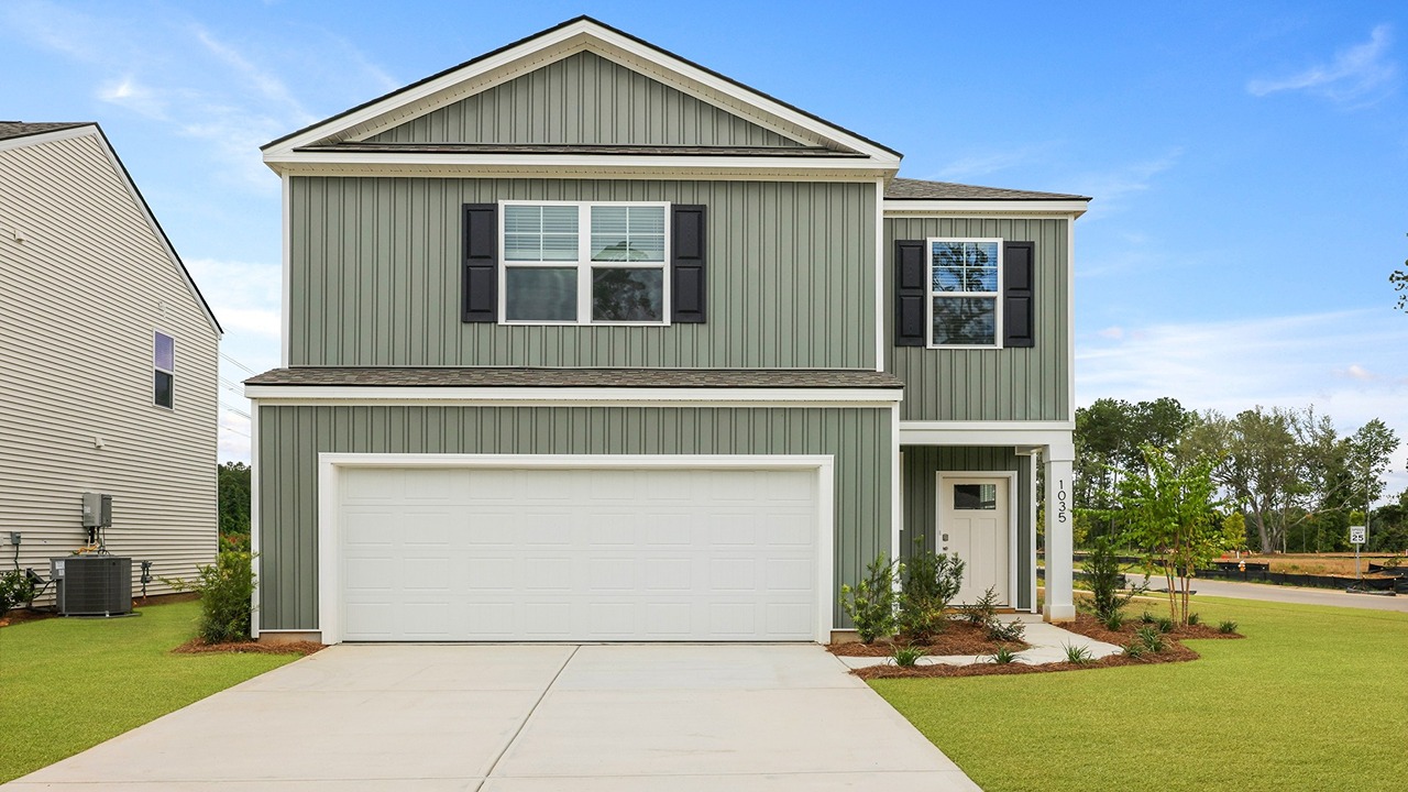 Manning floorplan in a new Summerville home