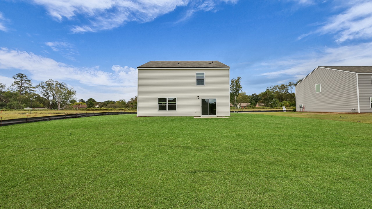 1052 Mulligan Drive, Manning, South Carolina 29102