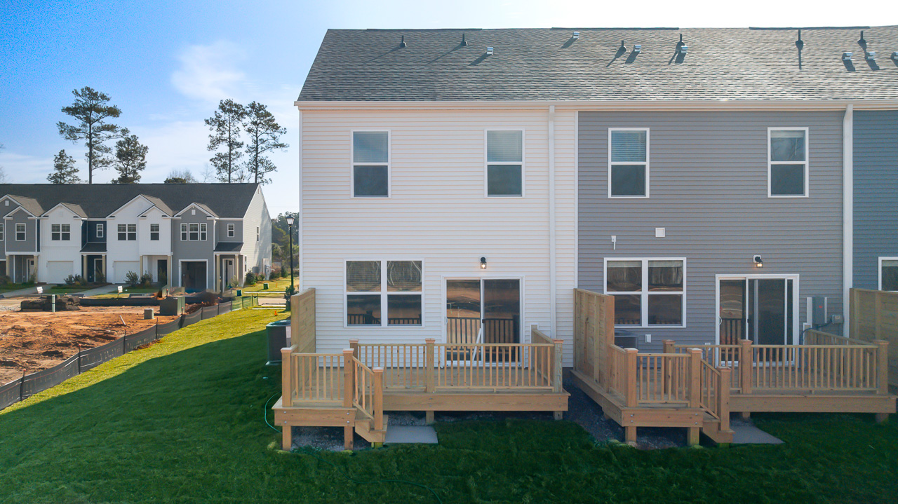 Townhomes with spacious back decks