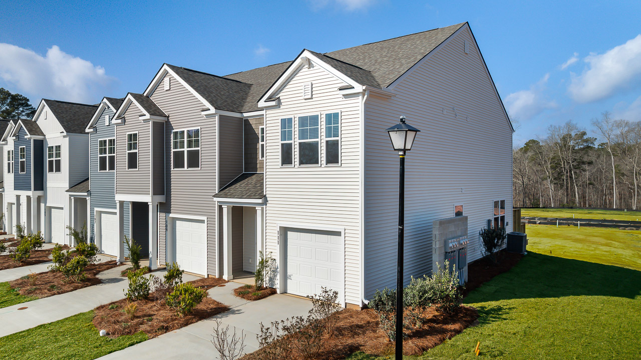 End townhome unit in Marion Village