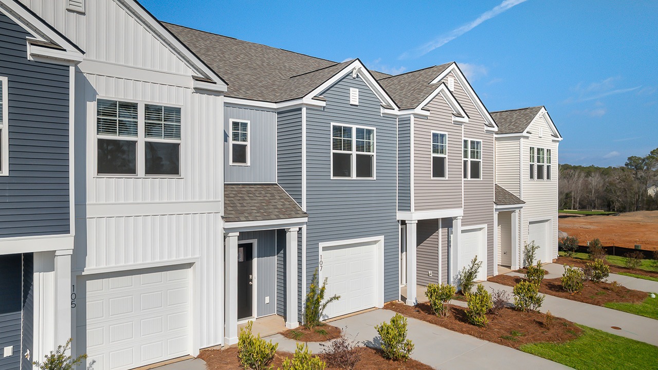 Cozy townhomes in Santee