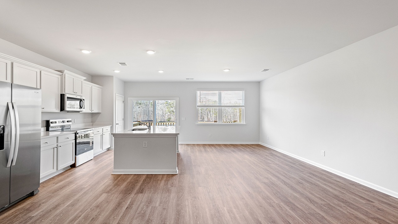 Spacious living room