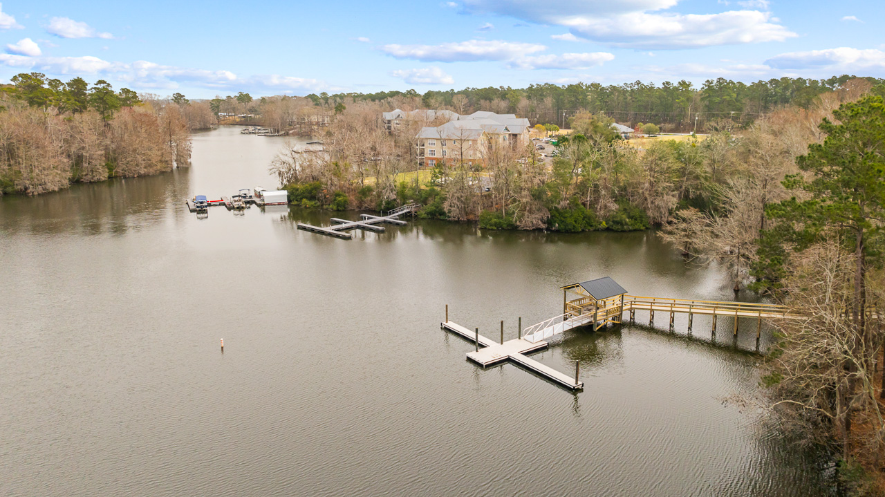 marion villege dock image