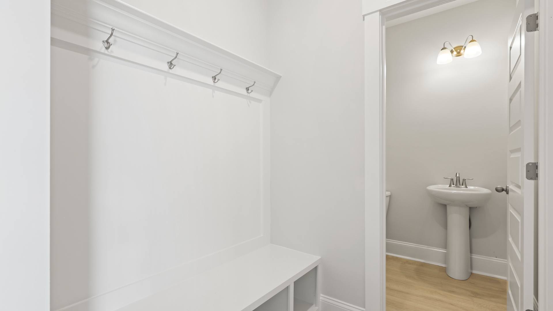 primary bedroom bathroom