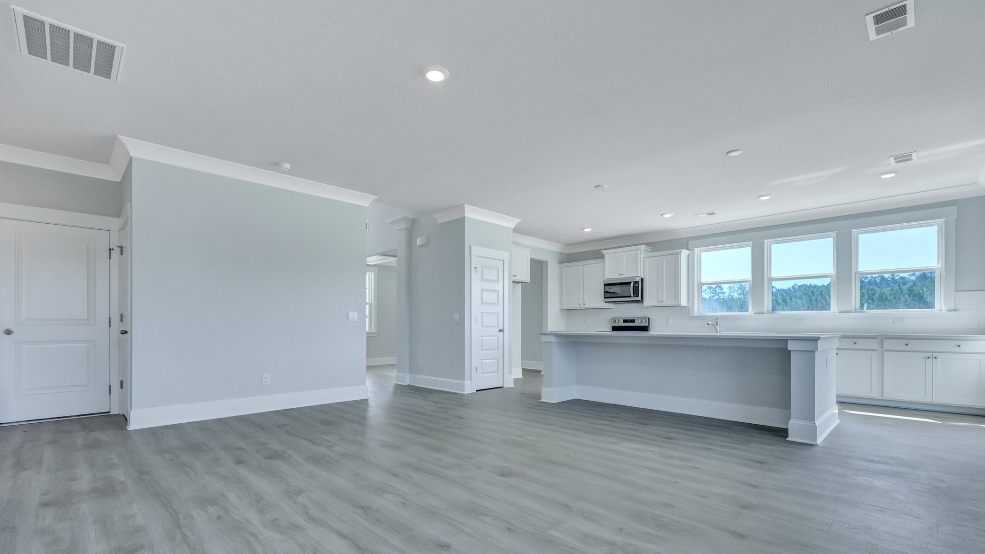 Open concept floorplan