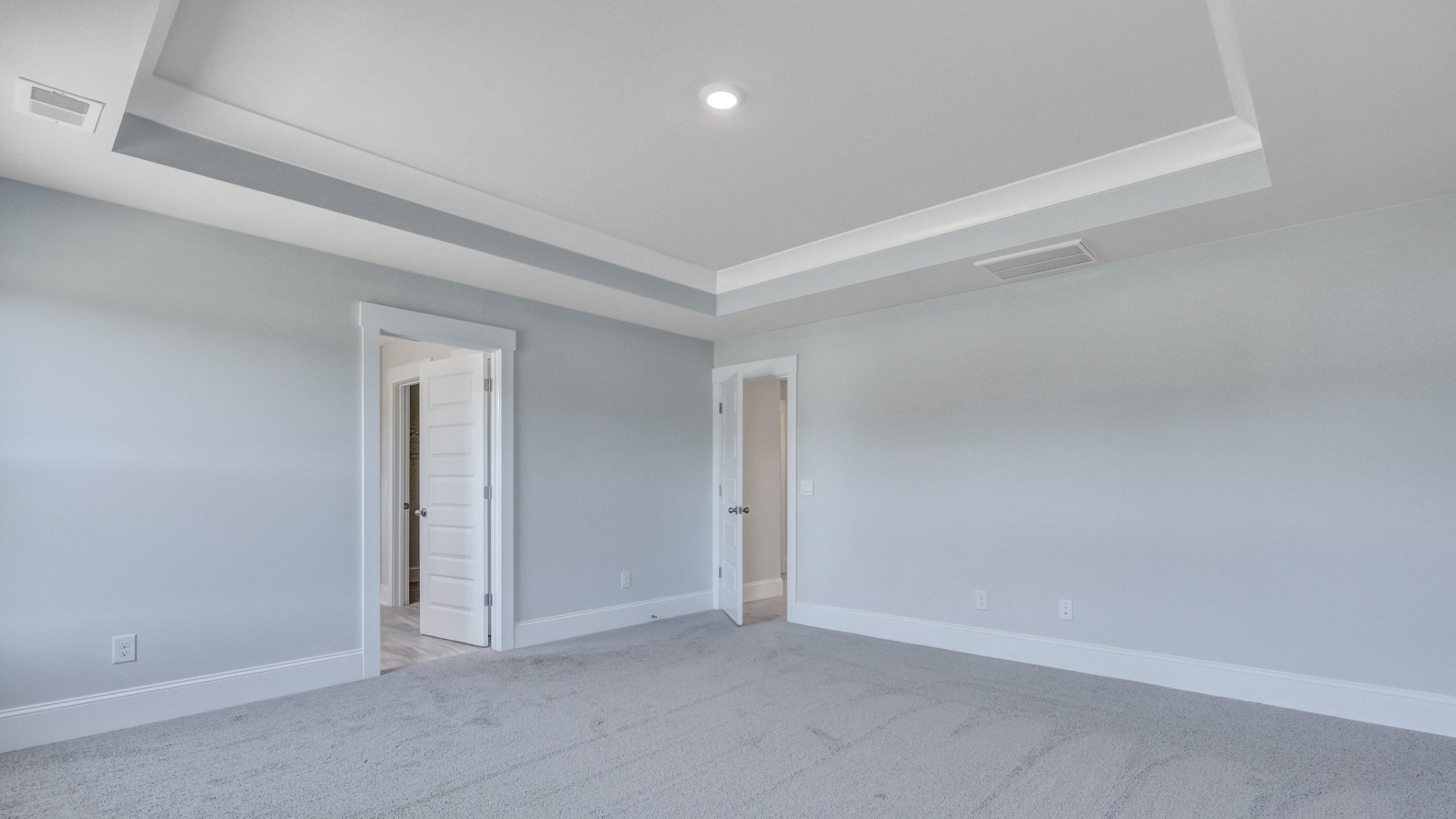 Guest bedroom