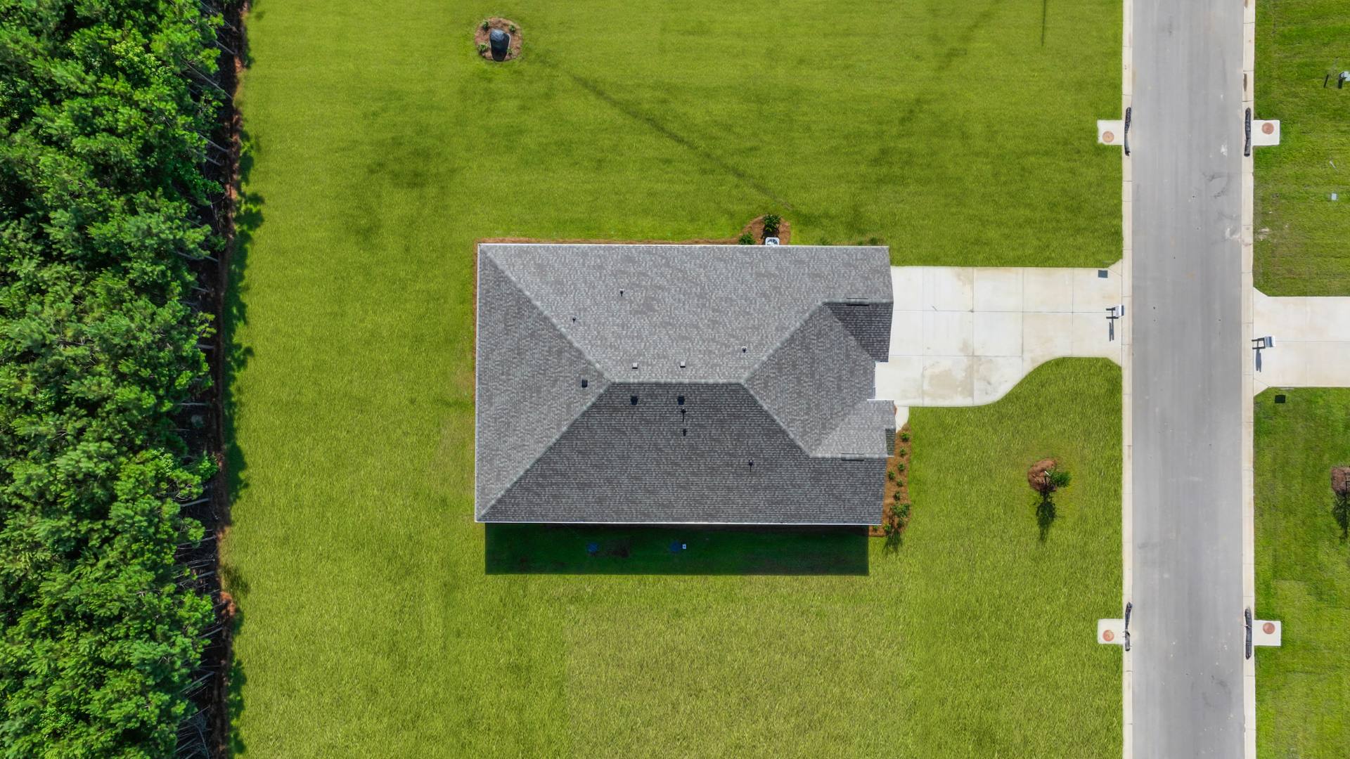 The Camden floorplan is 4 bedrooms and 3.5 bathrooms with a 3 car garage.