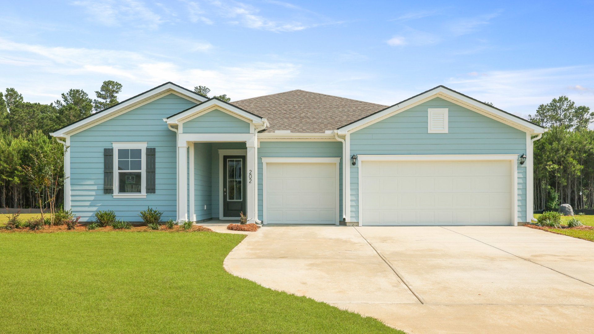 The Camden floorplan is 4 bedrooms and 3.5 bathrooms with a 3 car garage.