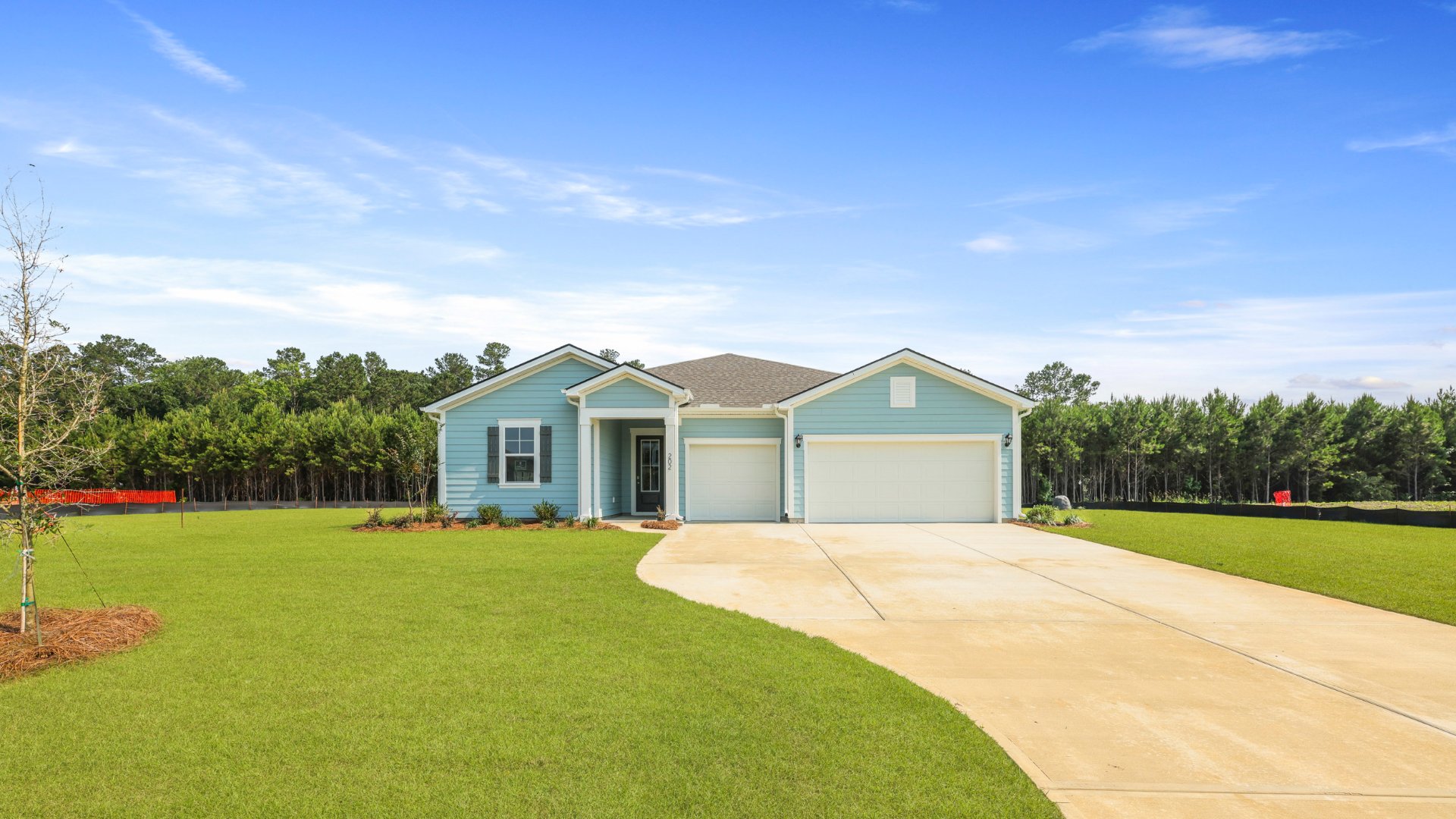The Camden floorplan in Berkeley Bay is 4 bedrooms and has 3.5 bathrooms located in Ridgeville, South Carolina.