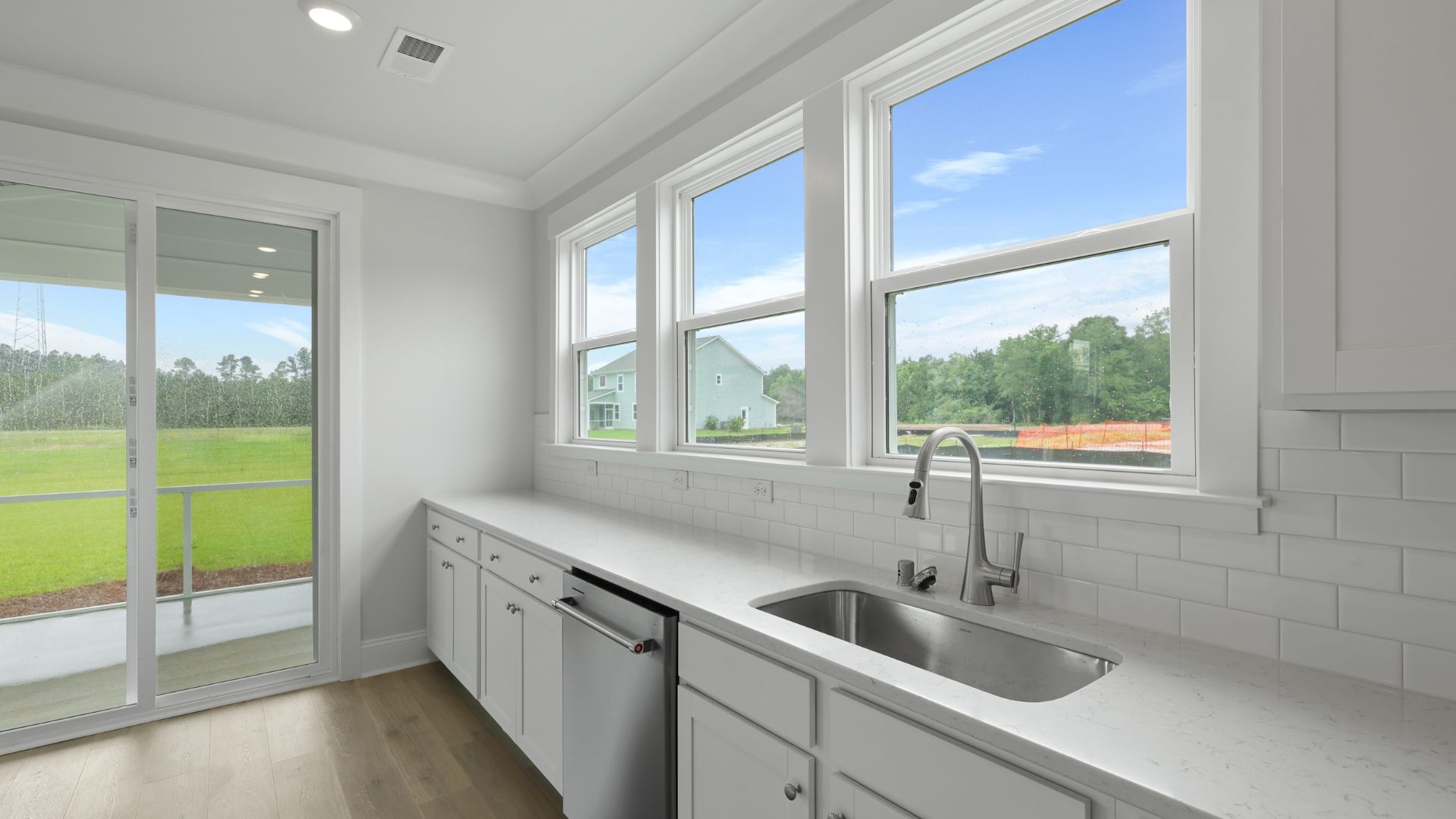 kitchen with natural ligth