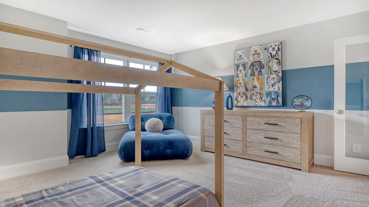 little boys room