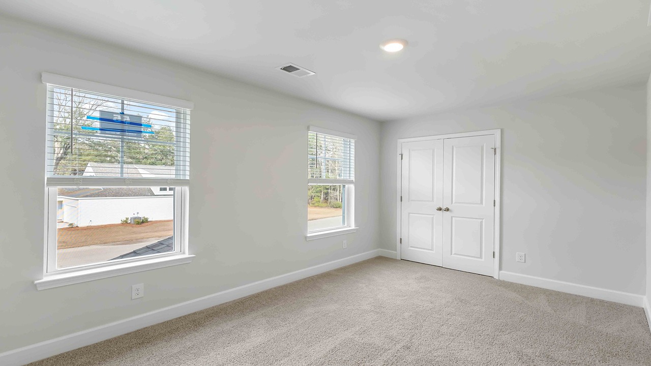 Homes with bonus rooms