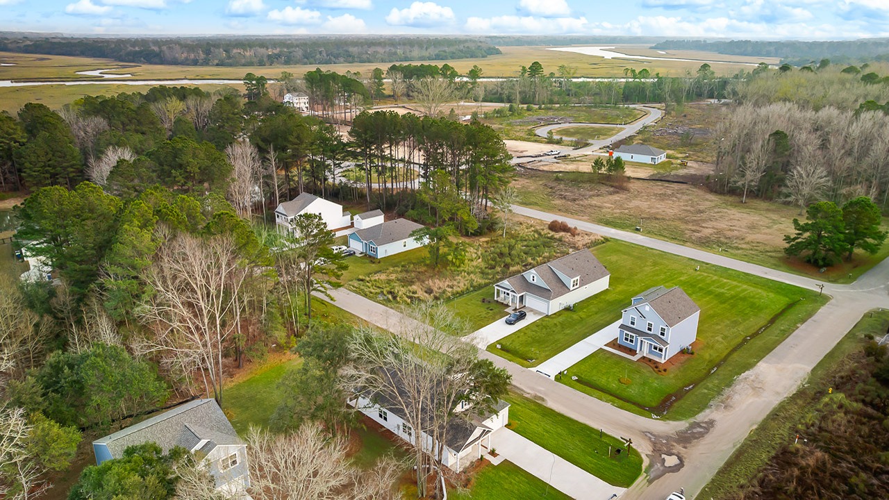 Homes with docks for sale in Beaufort