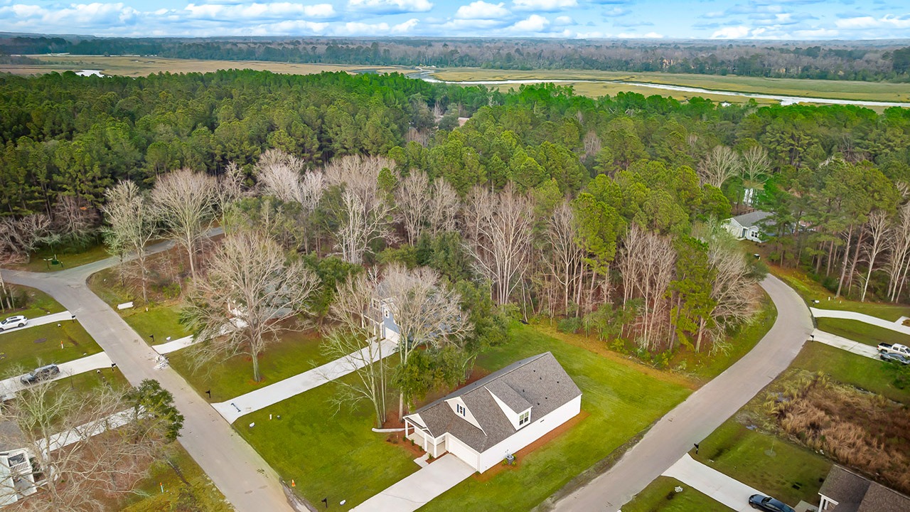 Homes with docks for sale in Beaufort