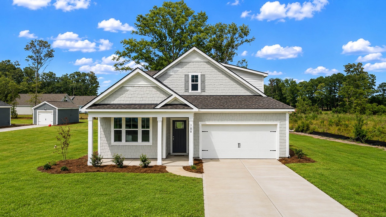 780 Castle Hill Dr exterior