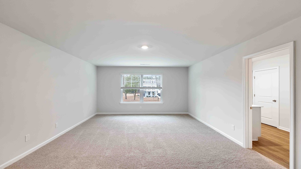 Large primary bedroom