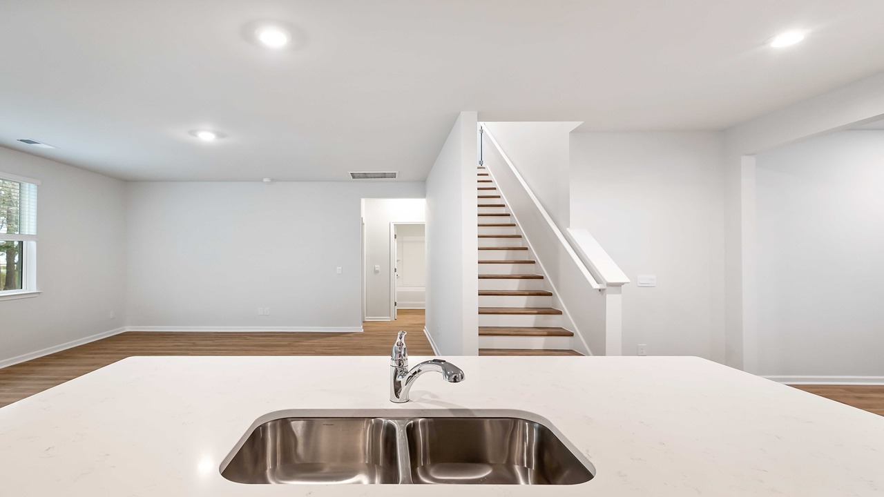 Homes with center islands