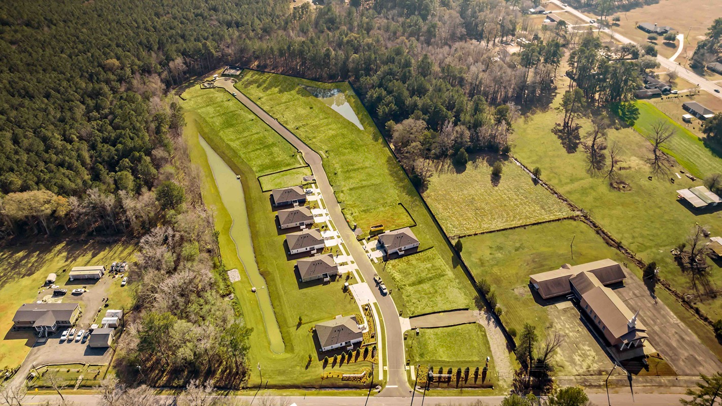 Large lots in Harleyville