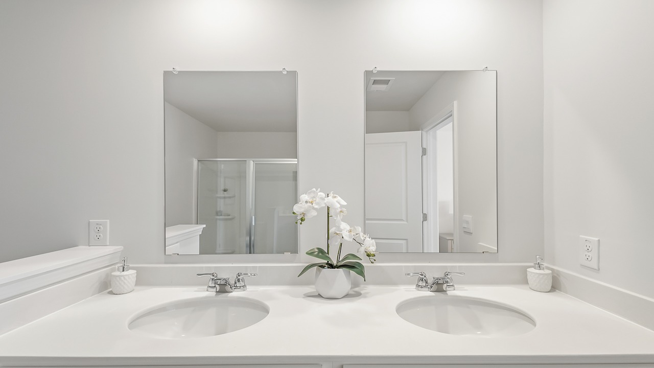 primary master bathroom