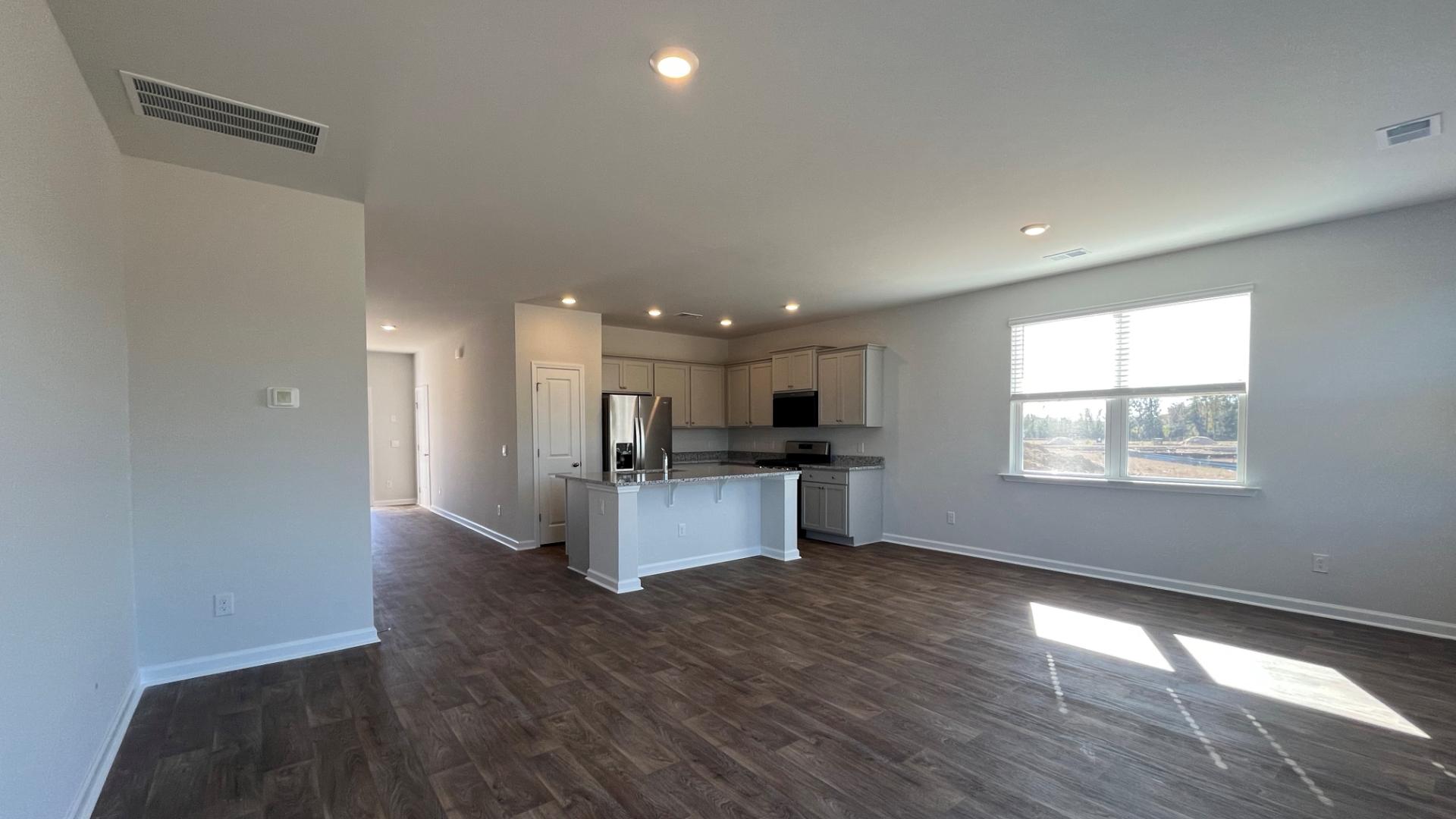 New homes in Carolina Groves, New Townhomes in Moncks Corner South Carolina, New homes near Charleston