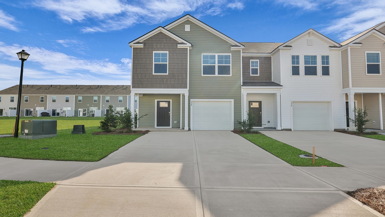 New townhomes in Moncks Corner, South Carolina, Townhomes near Charleston