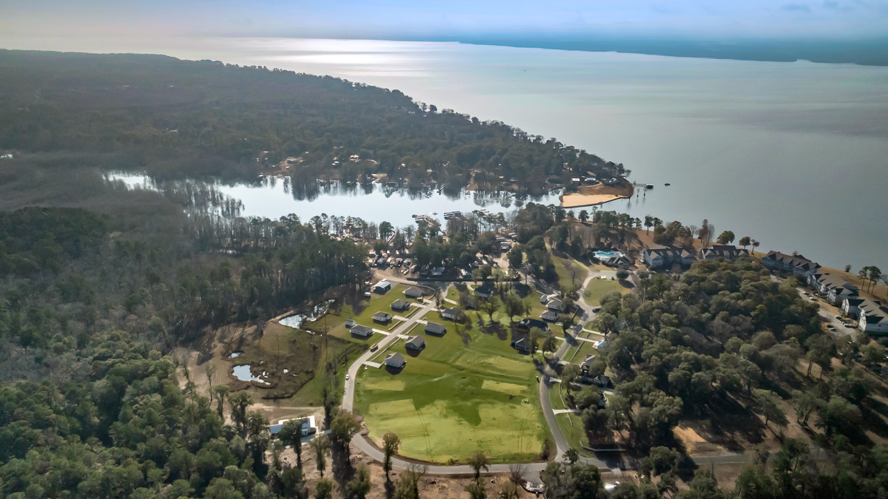 North Shore community on Lake Marion