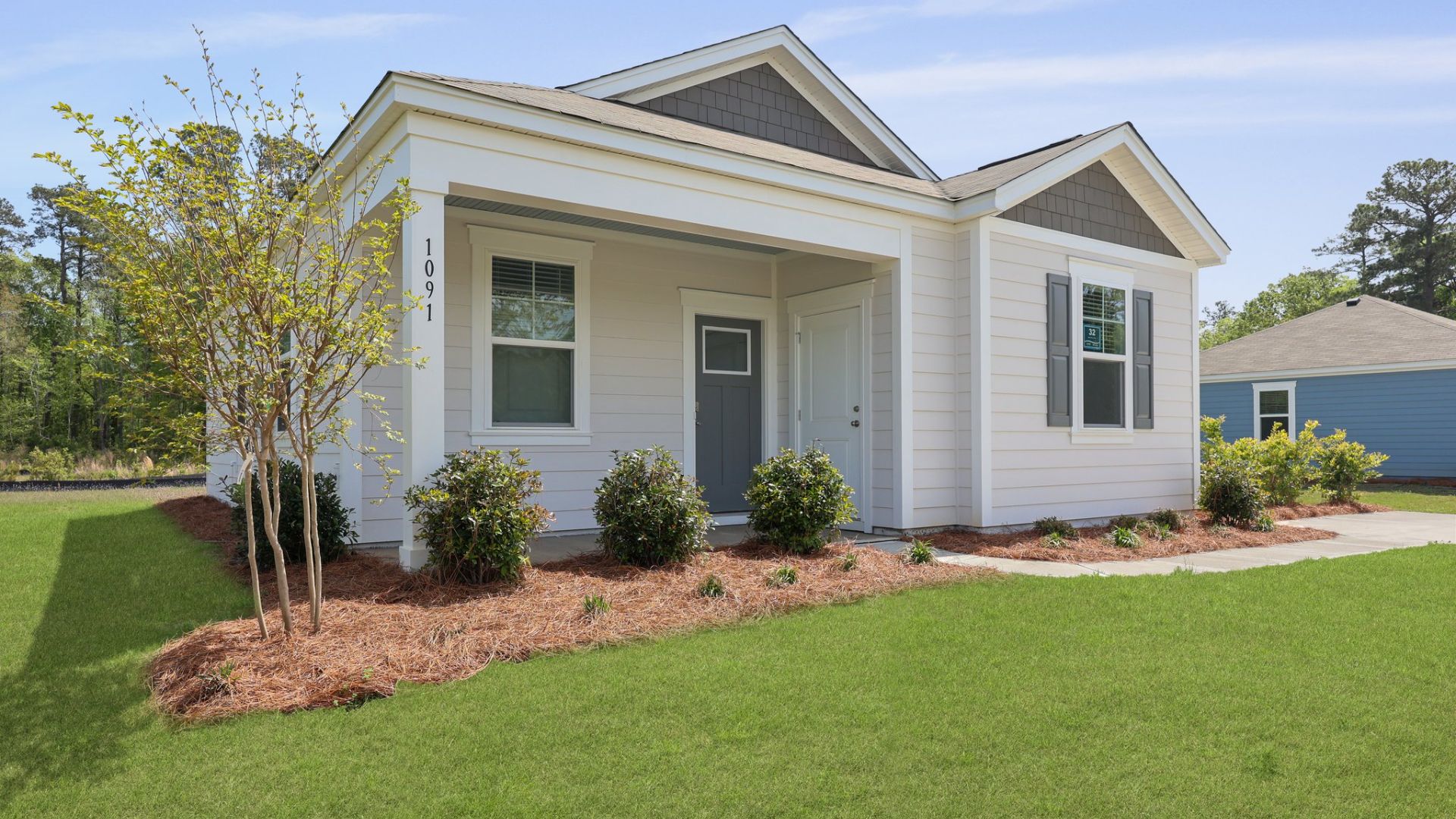 Spacious Perry floorplan in the North Shore community located in Summerton, South Carolina.
