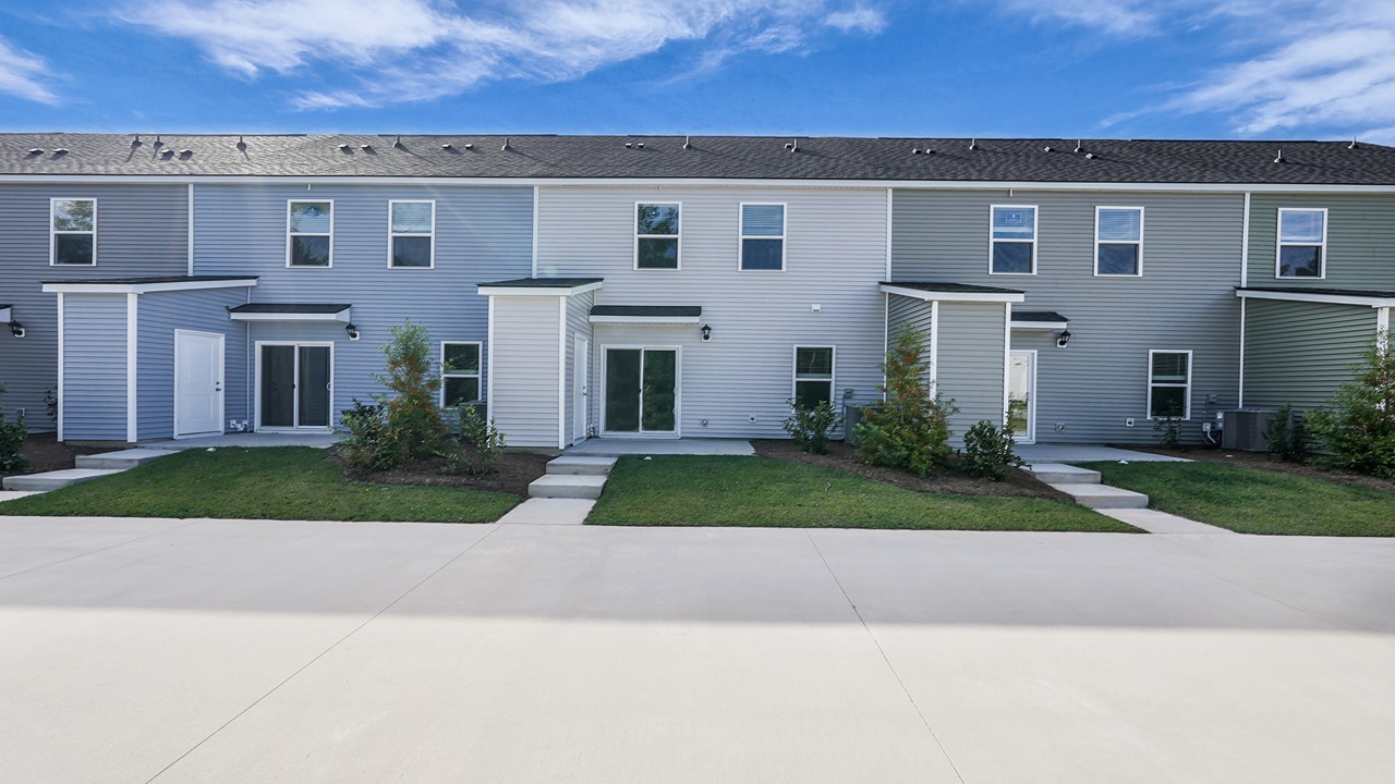 Discover the Hopkins floorplan in Summerville South Carolina