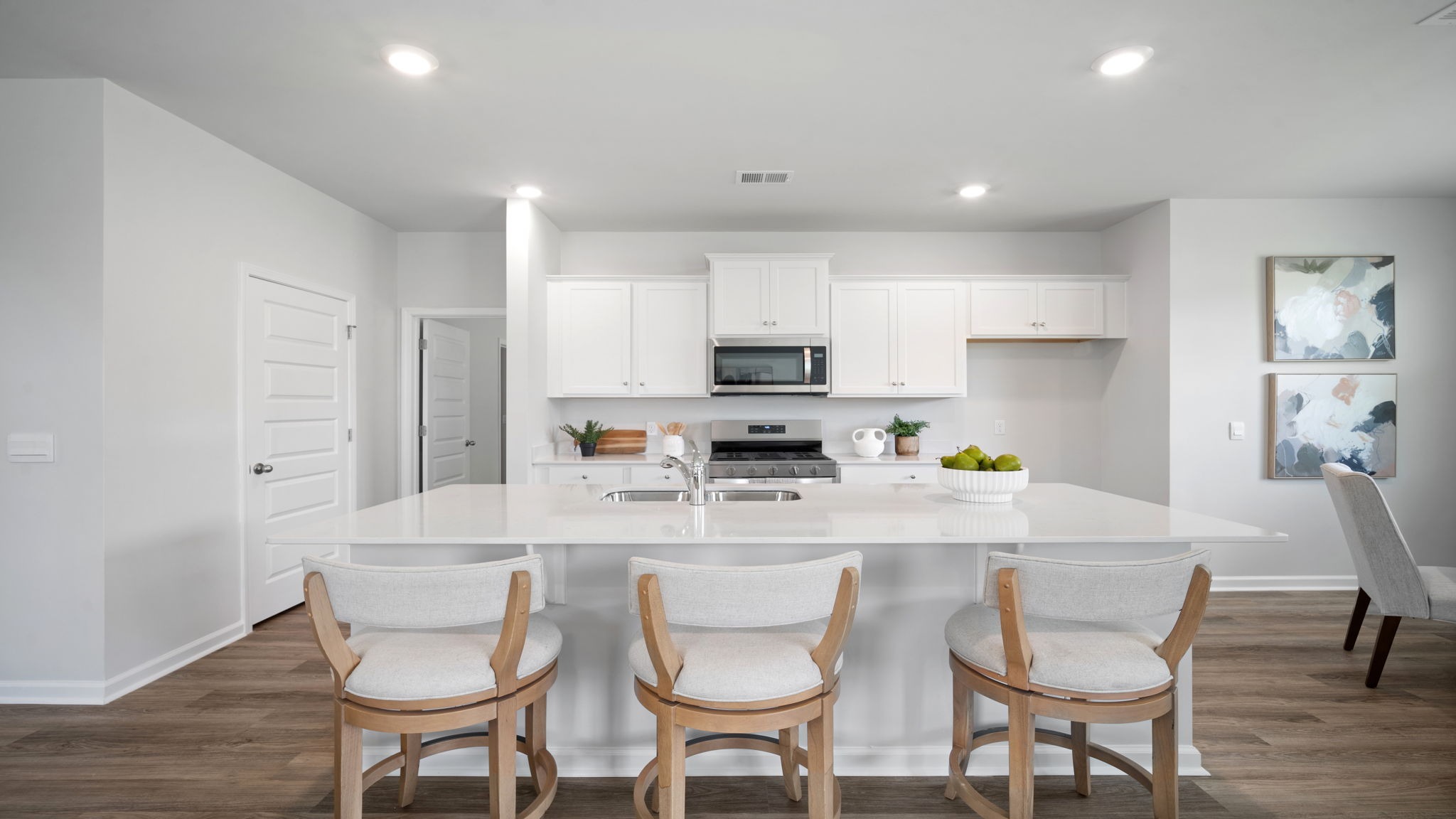 Kitchen island with bar seating