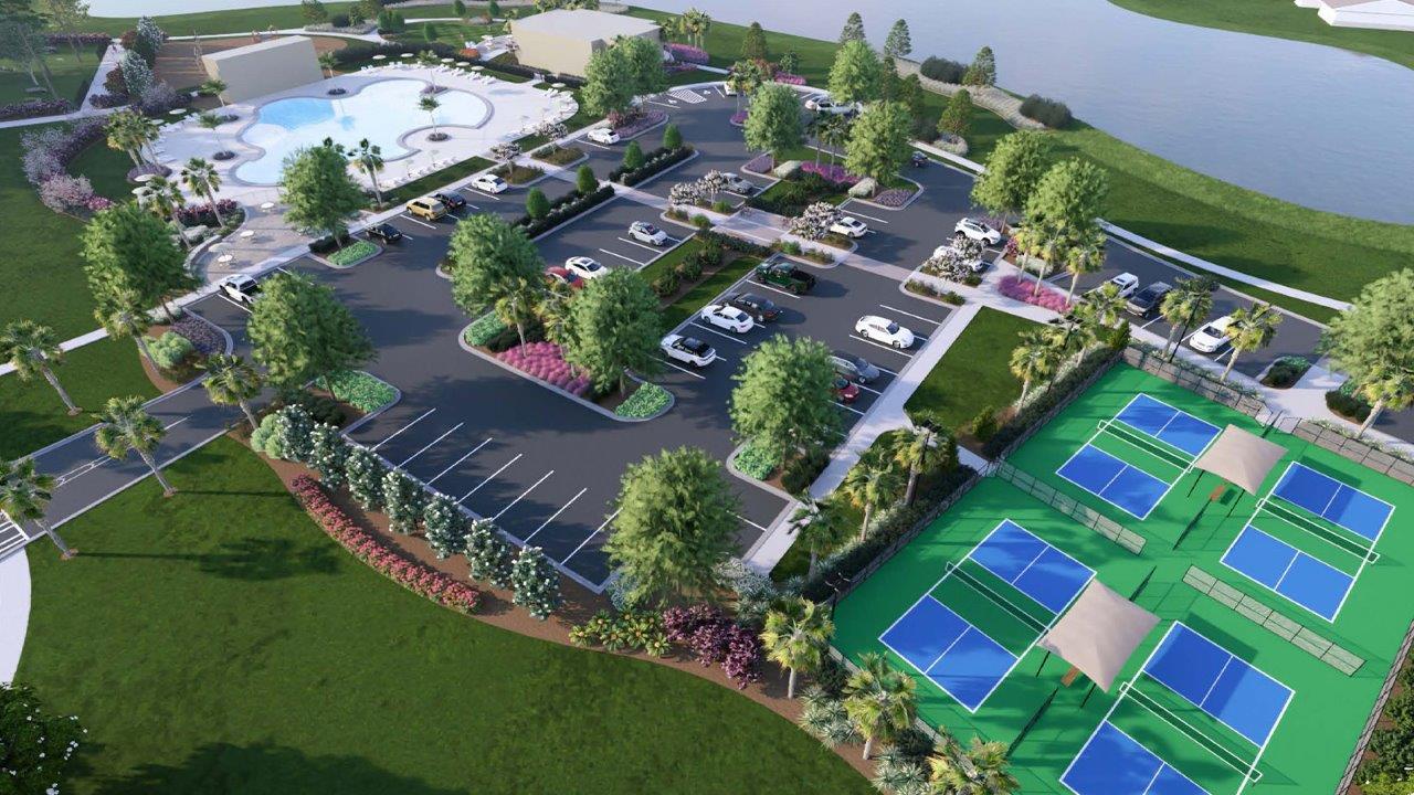 Amenities with pickleball courts