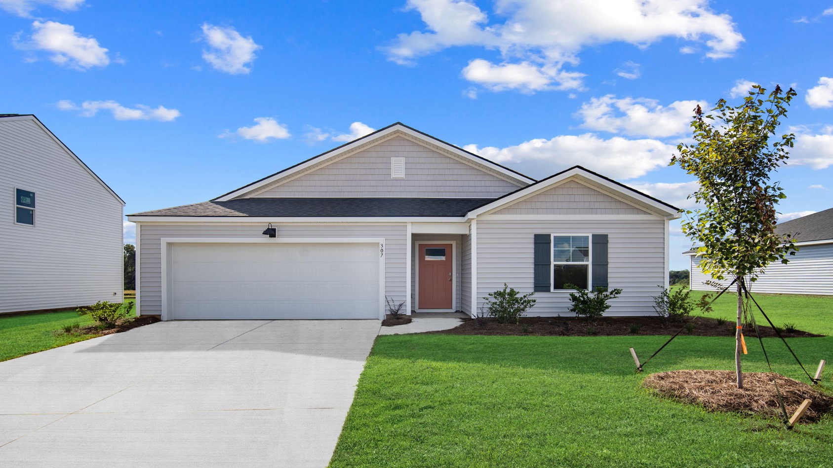 1093 Bergamot Road exterior