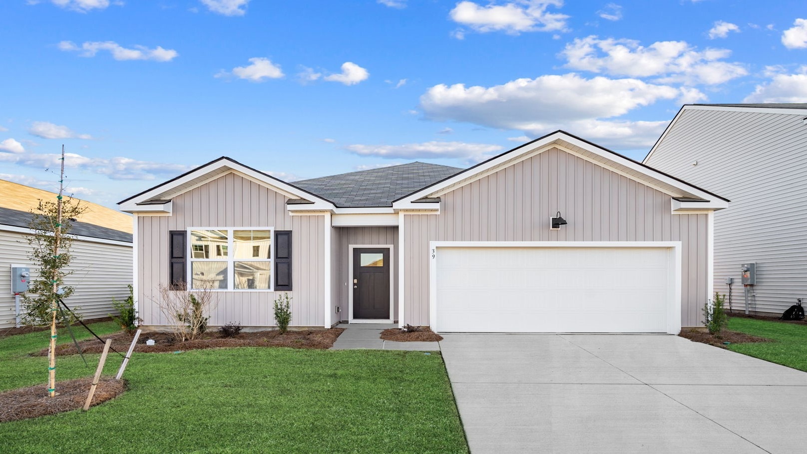 1097 Bergamot Road exterior